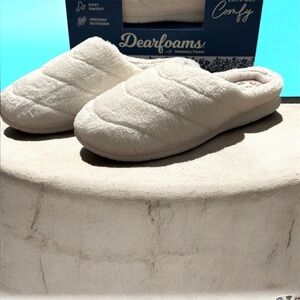 NEW! Dearfoams Women's Memory Foam Soft Slippers Various Sizes Indoor Outdoor